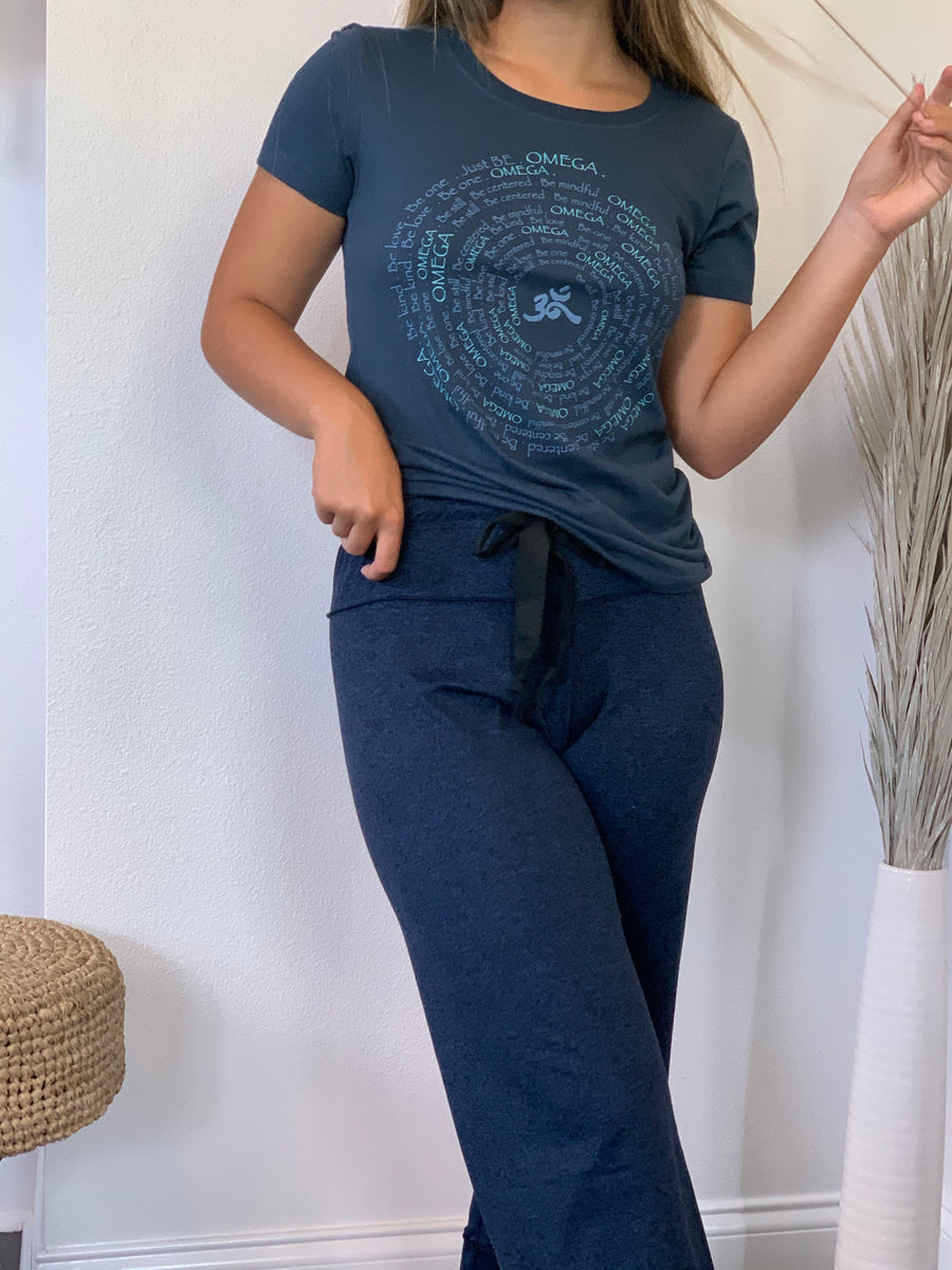 Preorder Bamboo Cotton Chant Capri Women's Pant in Heather Navy
