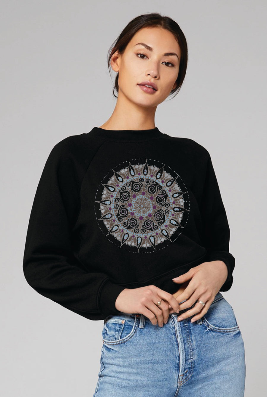 Mandala Women's Crew Sweatshirt in Black