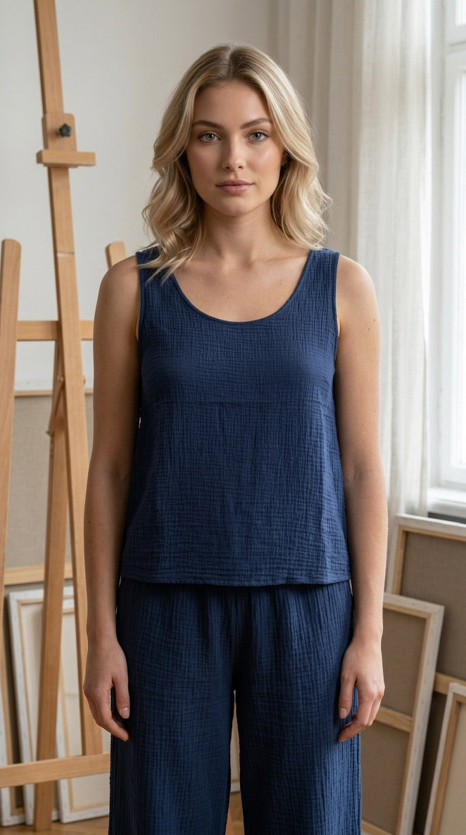 Gauze Easy Tank in Navy