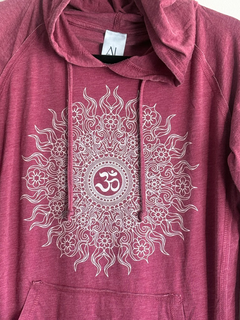 Om Wild Sun Women's Vintage Lightweight Hoodie in Berry