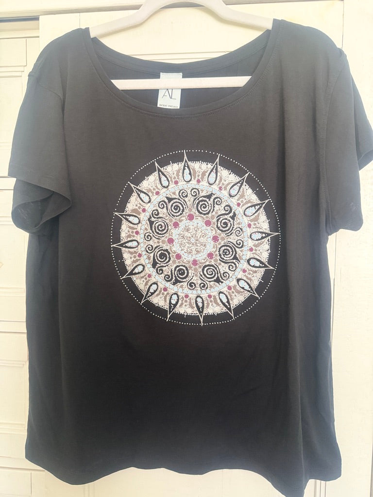 Mandala Women's Boxy Loose Tee in Black