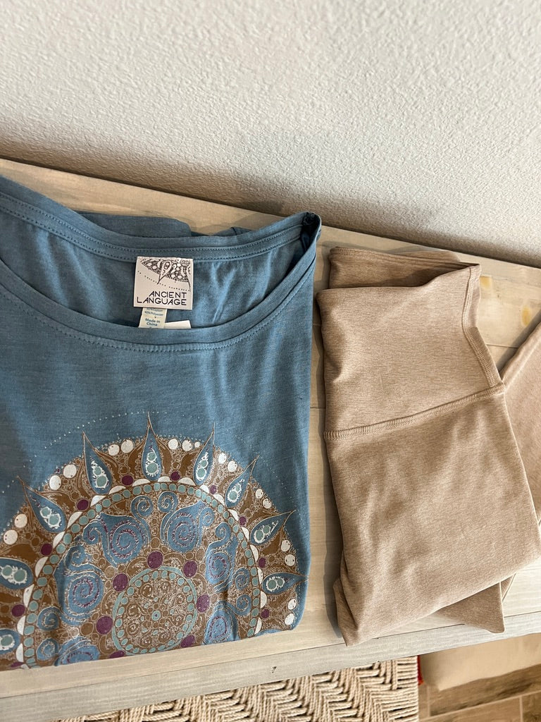 Mandala Women's Relaxed Short Sleeve Tee in Heather Teal