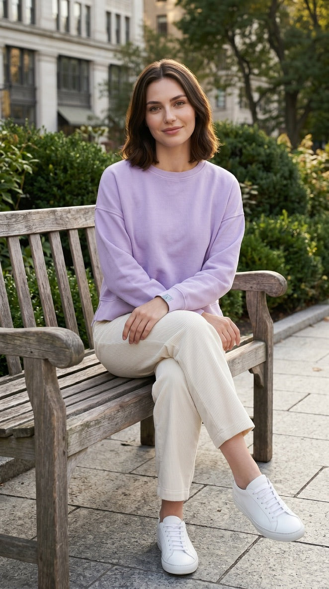 Malibu Women's Crew Sweatshirt in Orchid Lavender