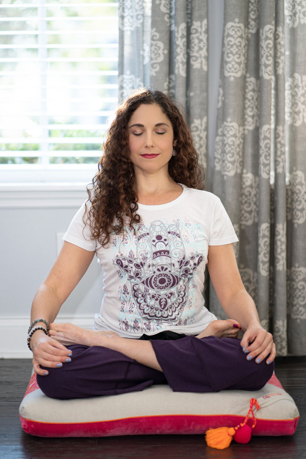 Bamboo Chant Capri Women's Pant in Plum